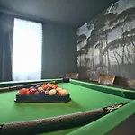 British Billard & Jacuzzi Centre Parking Gratuit Appartement