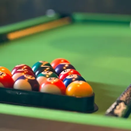 British Billard&jacuzzi Centre Parking Gratuit Mulhouse