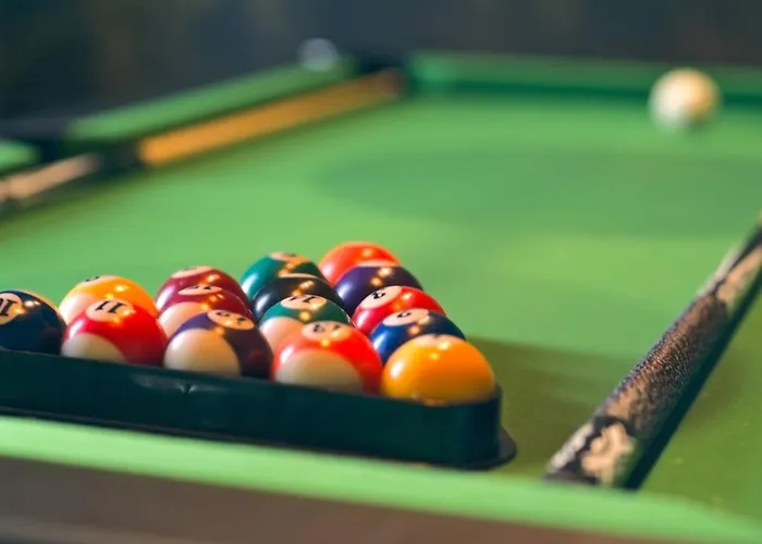 British Billard & Jacuzzi Centre Parking Gratuit Mulhouse